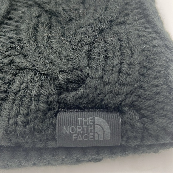 The North Face Cable Minna Beanie - Picture 2 of 4